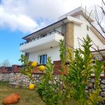 Villa for sale in Tragjas
