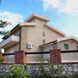 Villa for sale in Vlora