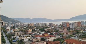 Apartament me 3 dhoma gjumi per shitje ne Vlore